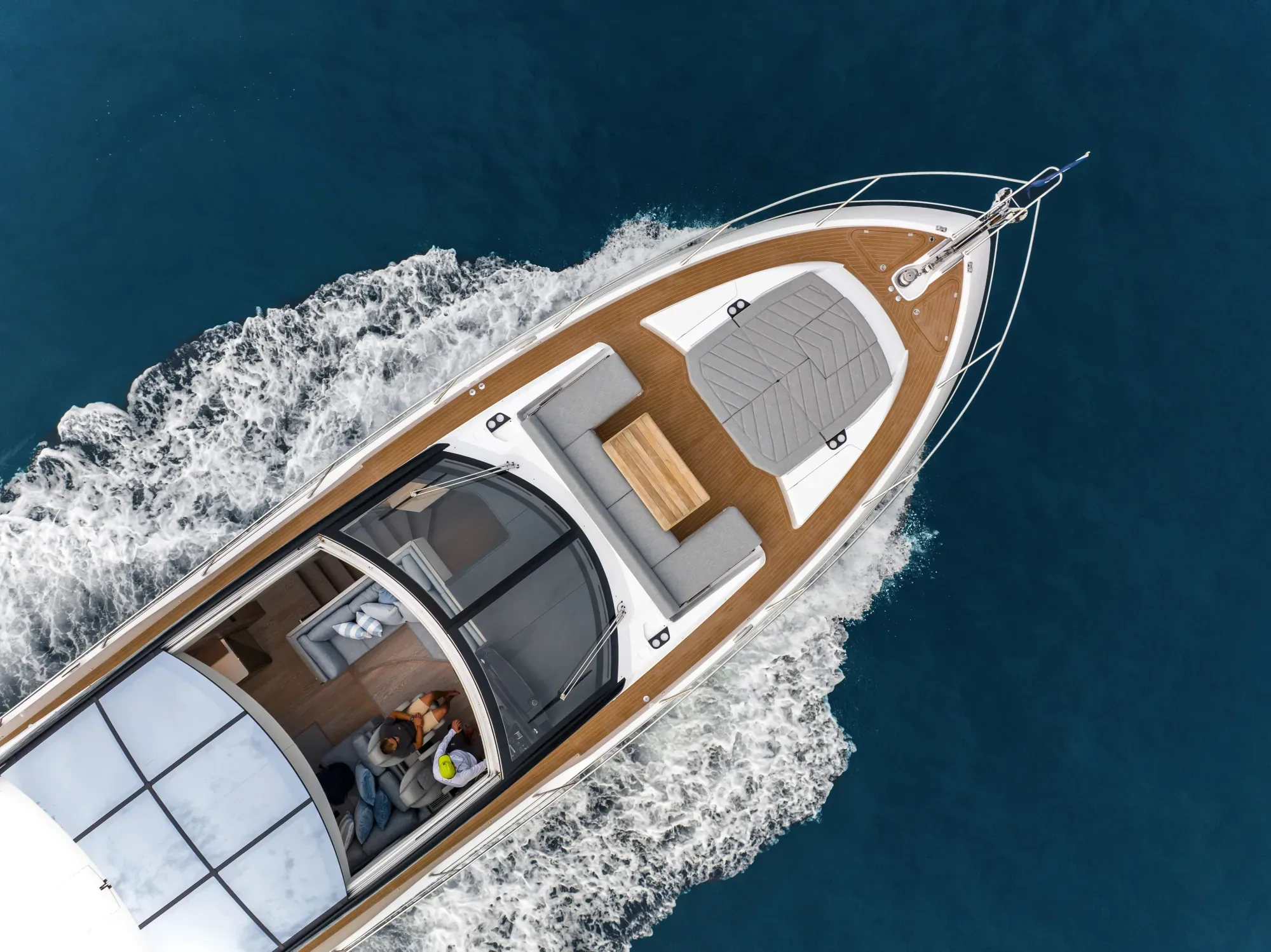 Sunseeker Predator 75 — photo 3 of 12